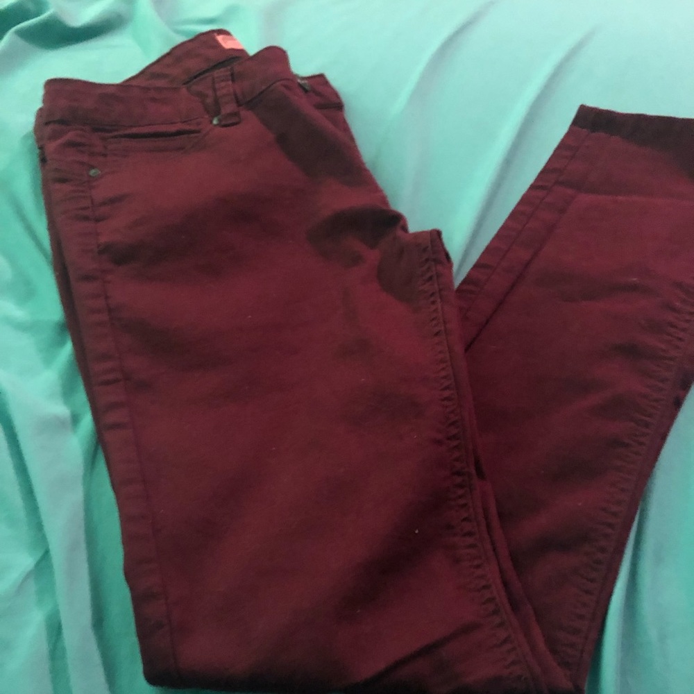 Maroon skinny jeans